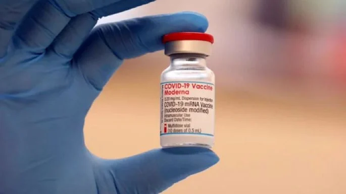 Autorizan comercialización de nueva vacuna contra Covid19