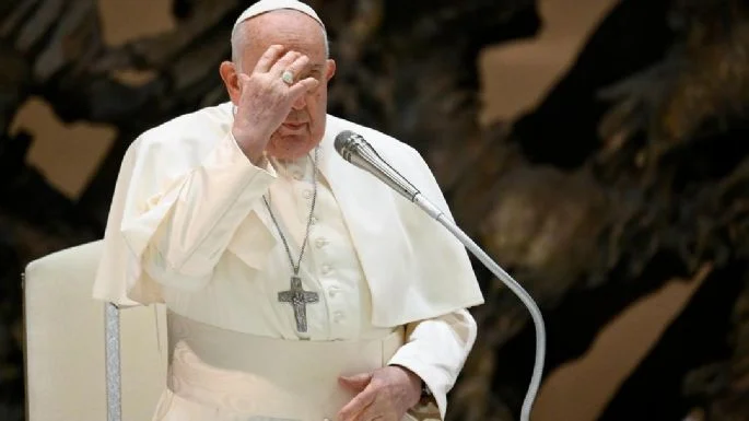 Pide Papa Francisco “regular” la Inteligencia Artificial