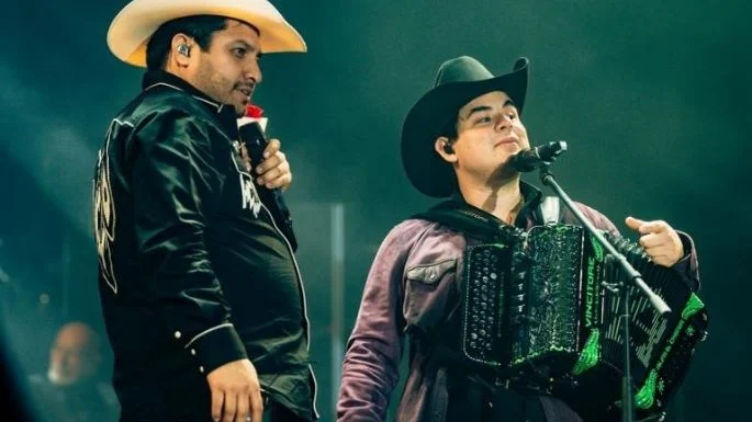 Multan a Julión Álvarez por cantar “narcocorrido” en Chihuahua