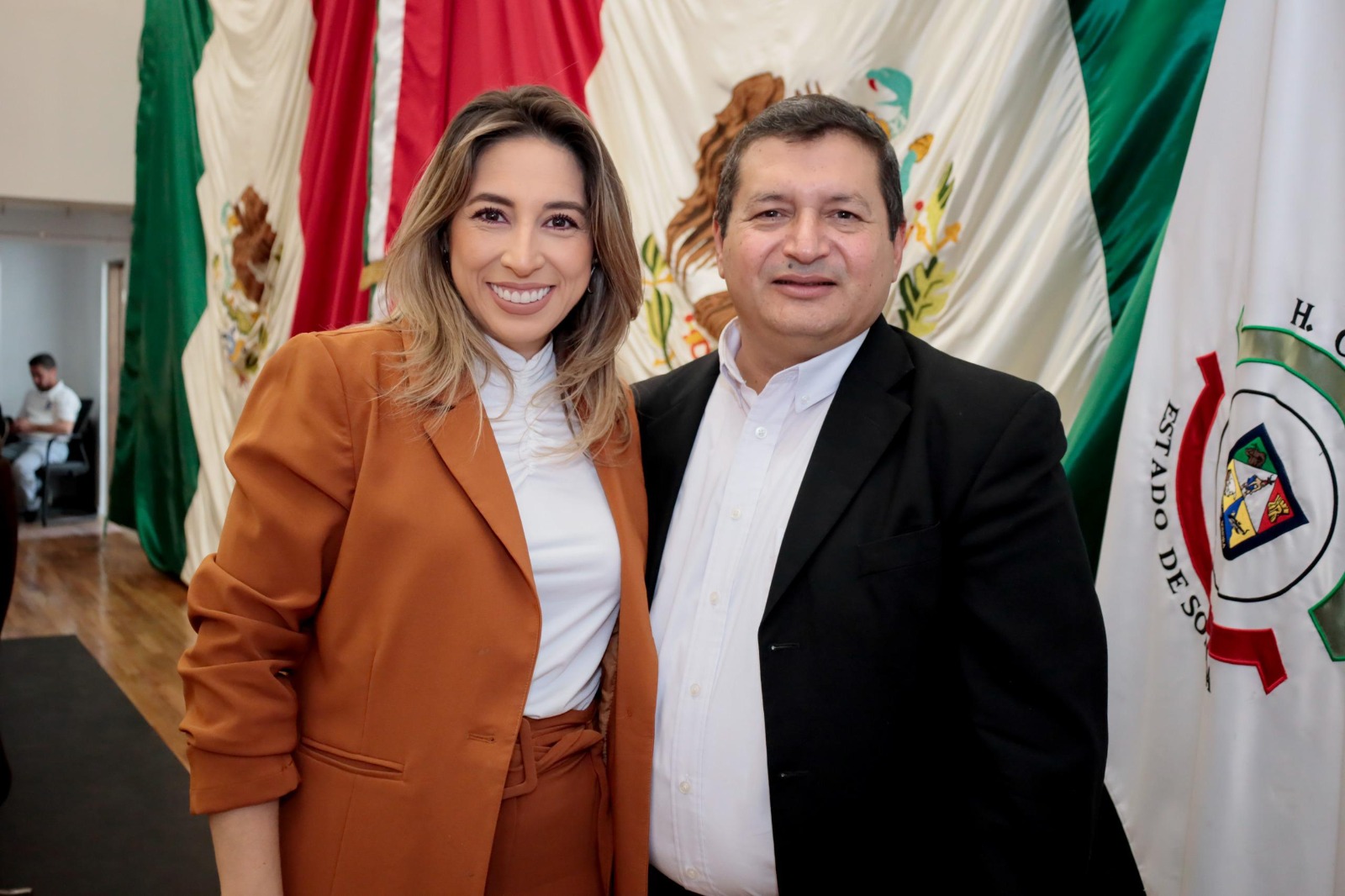 Confirma INE a Karina Zárate como candidata a diputada federal suplente