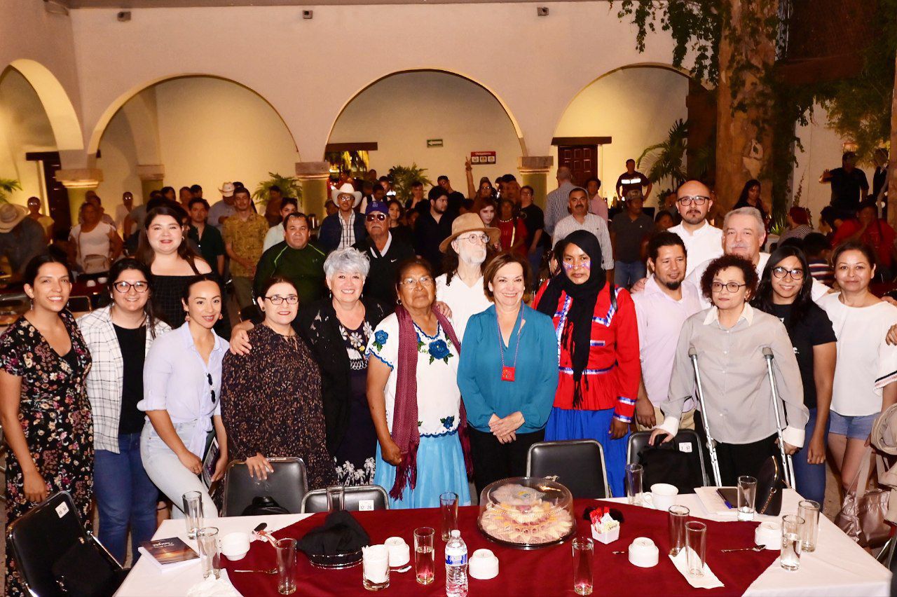 Se reúne María Dolores del Río con “cultureros”