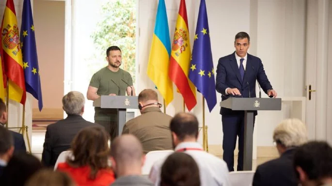 Apoyará España a Ucrania en su guerra contra Rusia