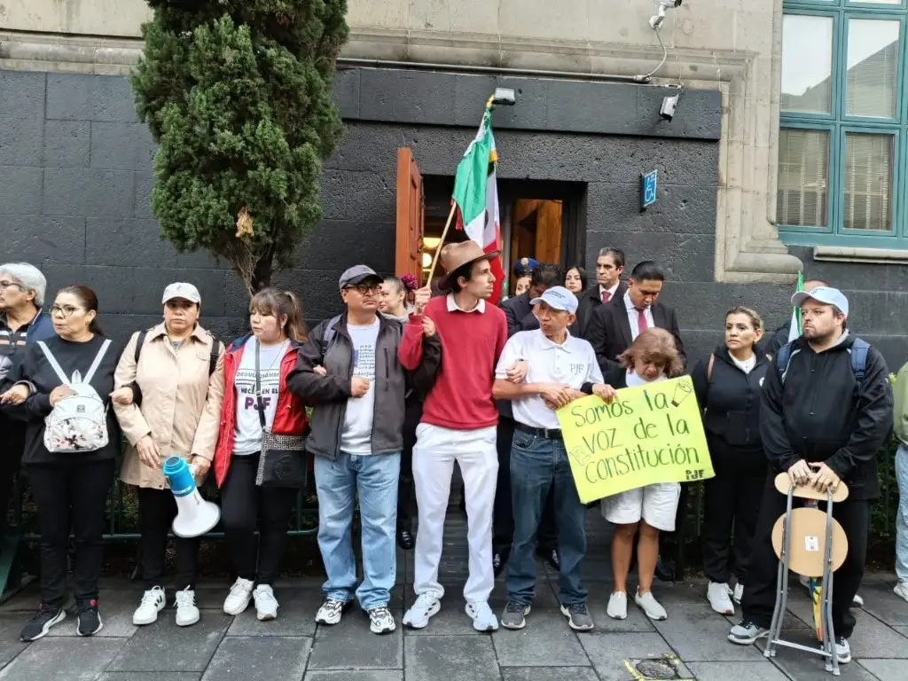 SUBEN DE TONO CONFRONTACIÓN Y PROTESTAS EN CONTRA DE REFORMA AL PODER JUDICIAL