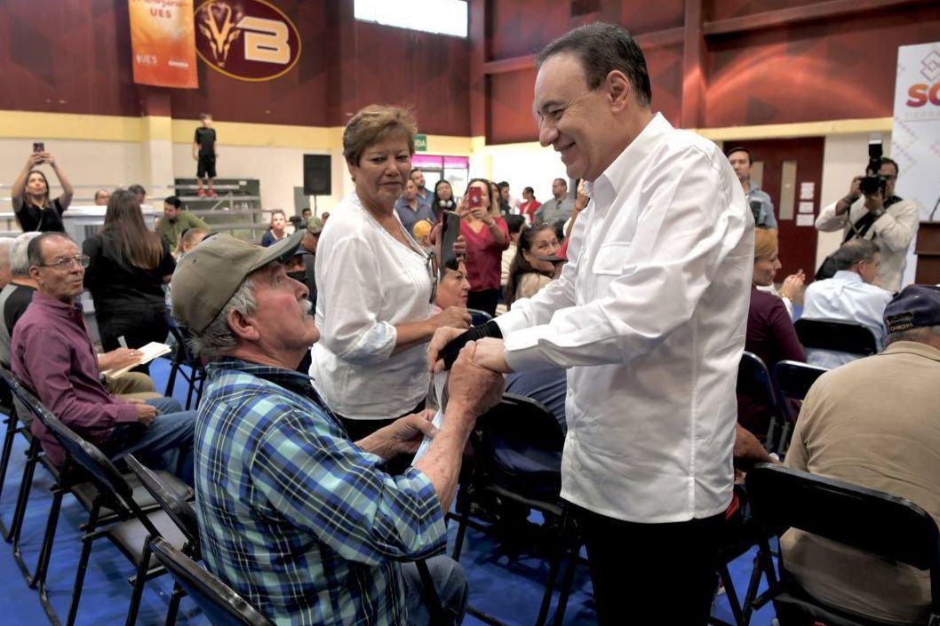 Apoya gobierno de Sonora a jubilados y pensionados del ayuntamiento de Hermosillo