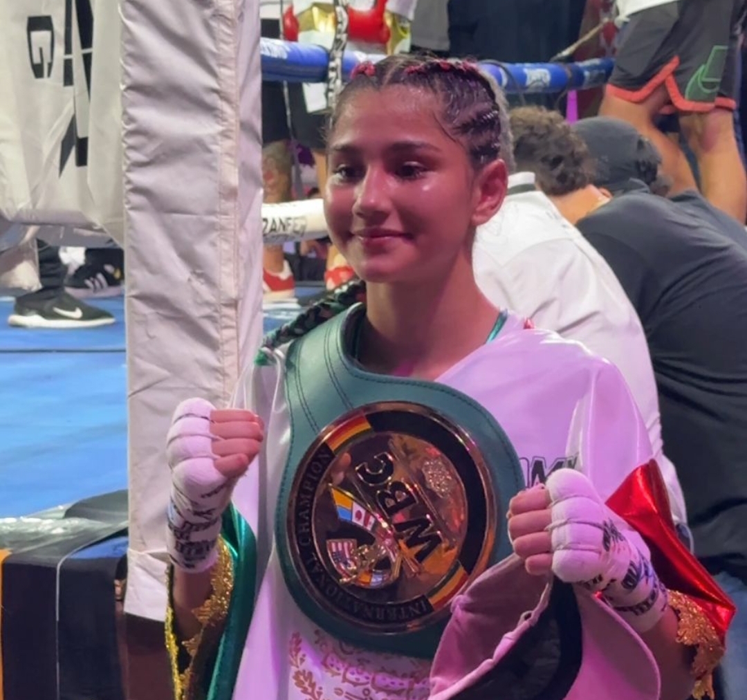 GANA TÍTULO INTERNACIONAL DE BOXEO ALUMNA DEL CECYTES-PUEBLITOS