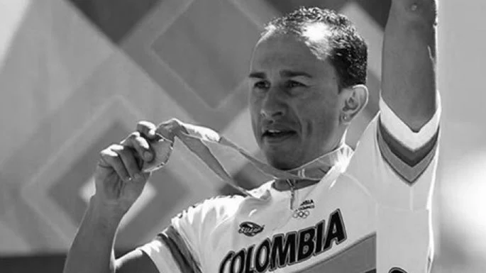 Asaltan, apuñalan y dar muerte a gloria del ciclismo