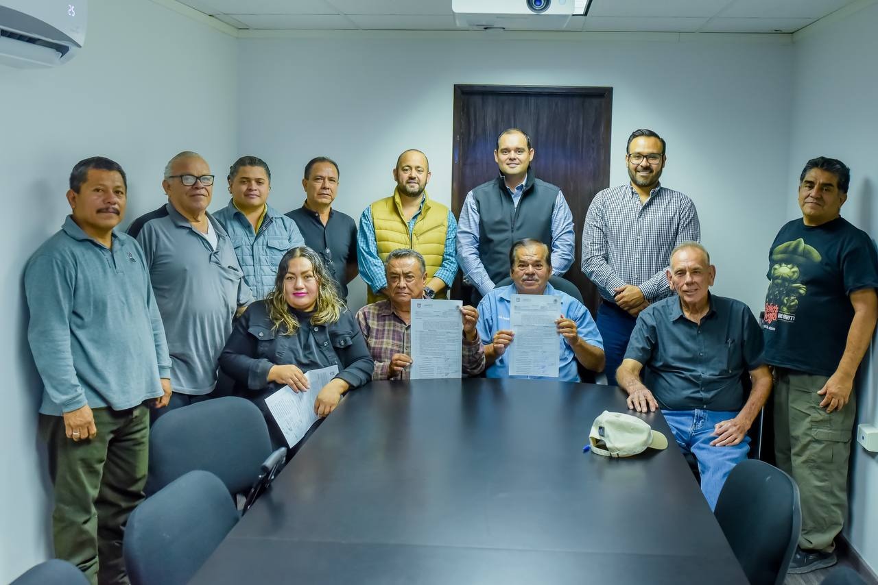 TRASLADAN AL PARQUE “EL MUNDITO” EL TRADICIONAL TIANGUIS NAVIDEÑO DEL JARDÍN JUÁREZ