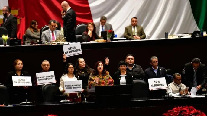 APRUEBAN DIPUTADOS MORENISTAS INICIATIVA DE REFORMA PARA PROHIBIR LOS VAPEADORES