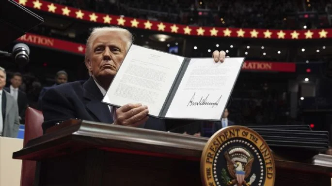 FIRMA TRUMP PRIMERAS ÓRDENES EJECUTIVAS; MALAS NOTICIAS PARA MÉXICO
