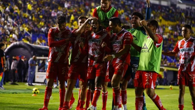 Corta Necaxa paso invicto del tricampeón América