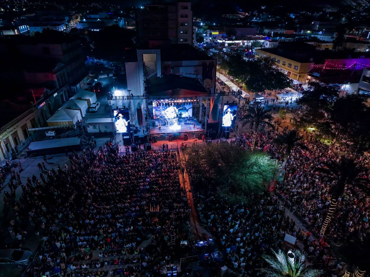 INAUGURA ALCALDE HERMOSILLENSE ANTONIO ASTIAZARÁN LAS FIESTAS DEL PITIC 2025