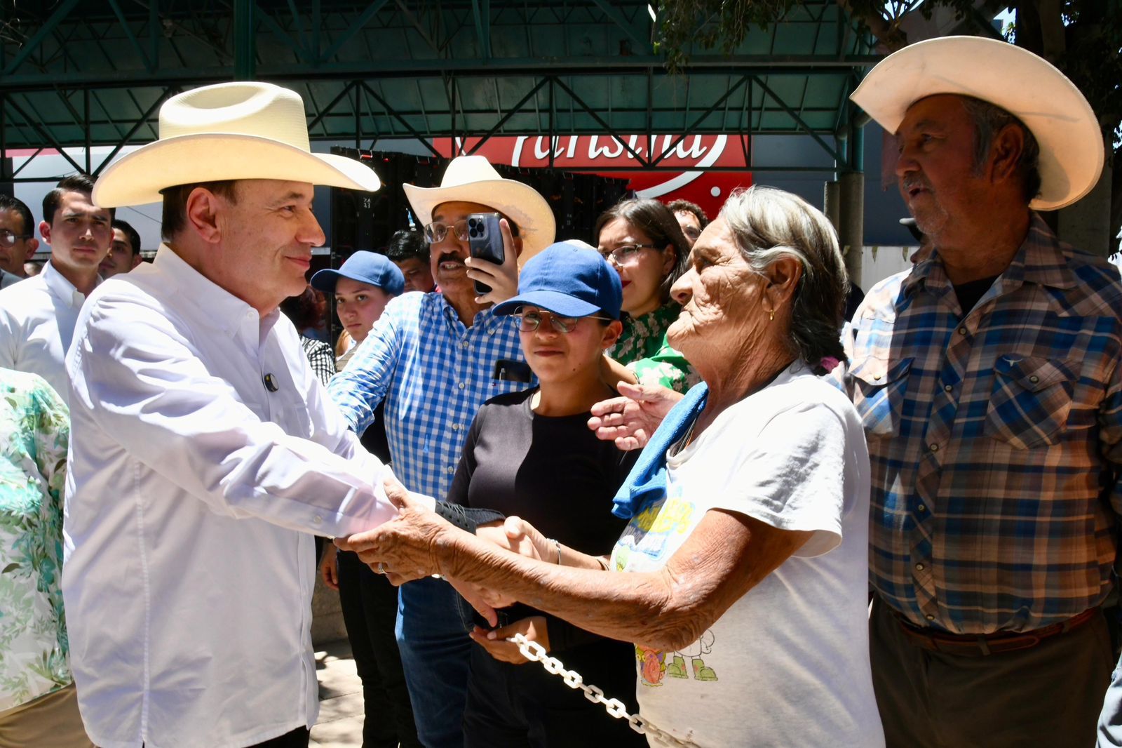 El Zancudo/Arturo Soto Munguía