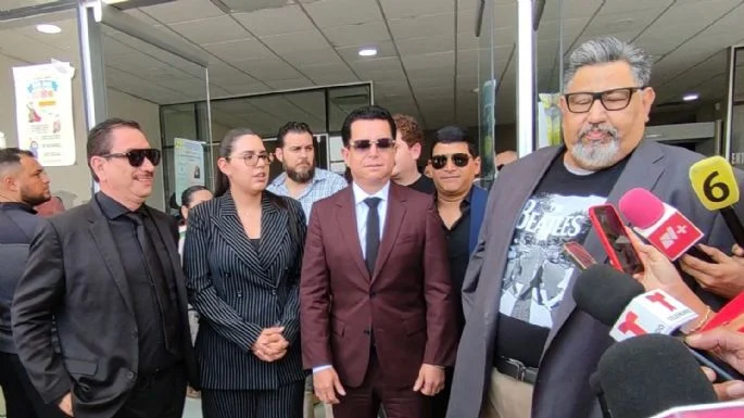 Vinculan a proceso a “Los Alegres del Barranco” acusados de apología