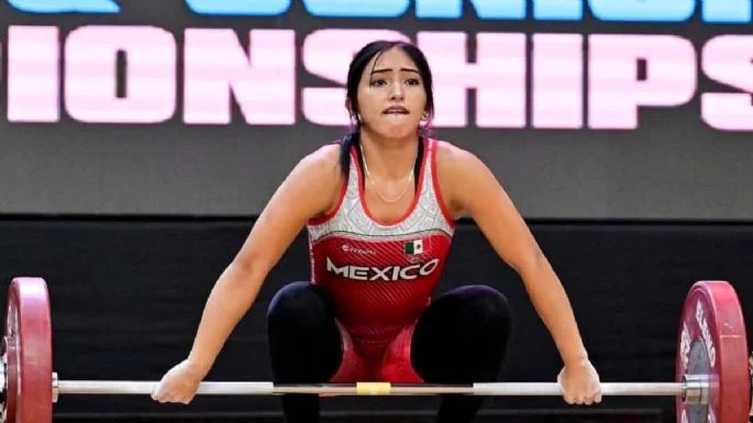 Gana Kelly López doble medalla en mundial de levantamiento de pesas