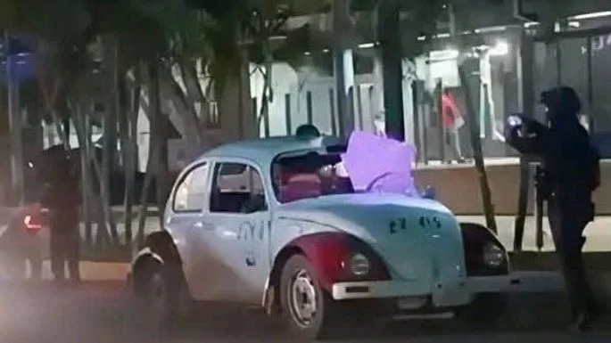 Localizan cinco cuerpos desmembrados adentro de un taxi