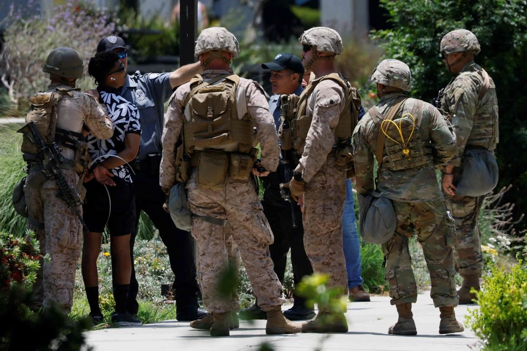 ORDENA TRUMP “PAUSAR” REDADAS CONTRA MIGRANTES, DE ACUERDO AL NEW YORK TIMES