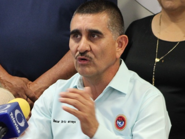 El Zancudo/Arturo Soto Munguía