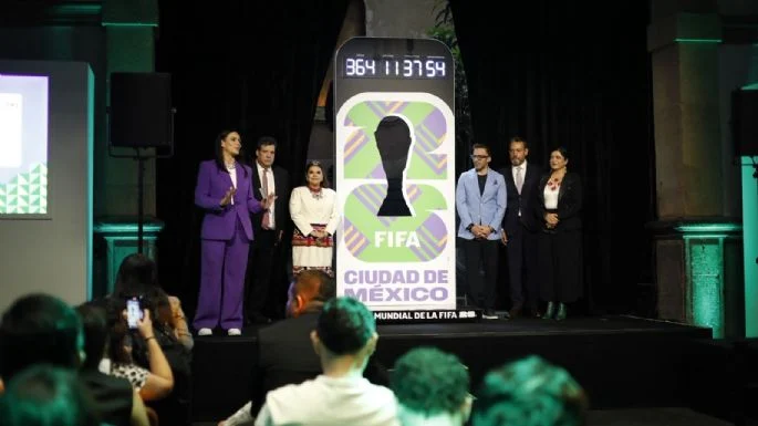 Develan reloj con cuenta regresiva para el Mundial FIFA 2026