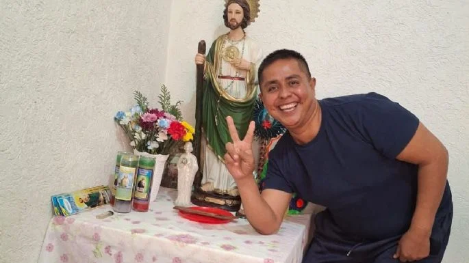 Asesinan a balazos a policía mientras caminaba por zona comercial