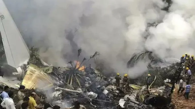 Se estrella avión en Rusia; mueren 50 personas
