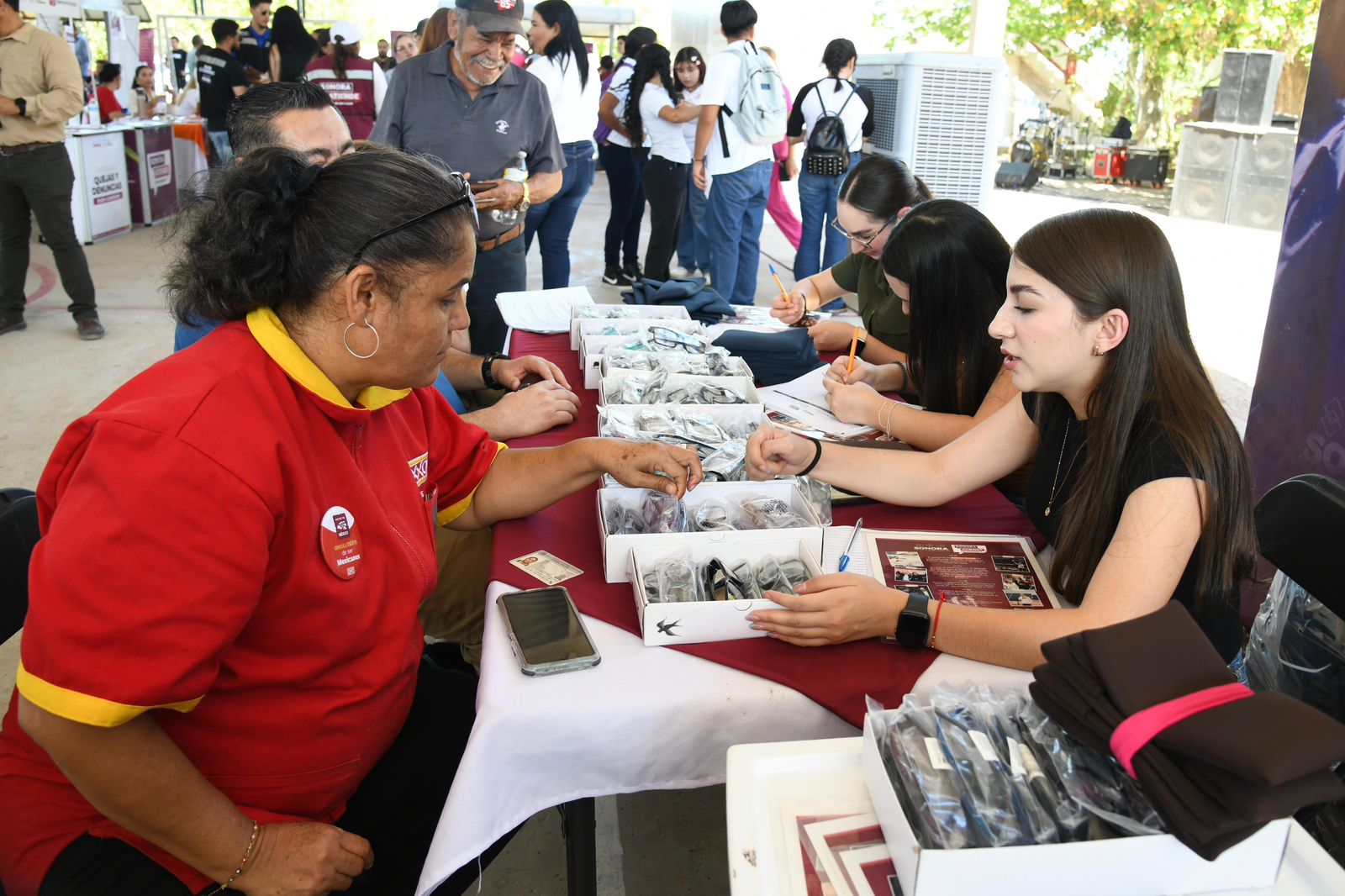Se benefician empalmenses con programa “Sonora Atiende”
