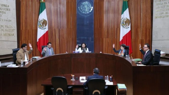 Desecha tribunal electoral investigación contra funcionarios públicos