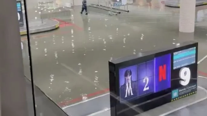 Registra aeropuerto de la CDMX inundaciones por lluvia
