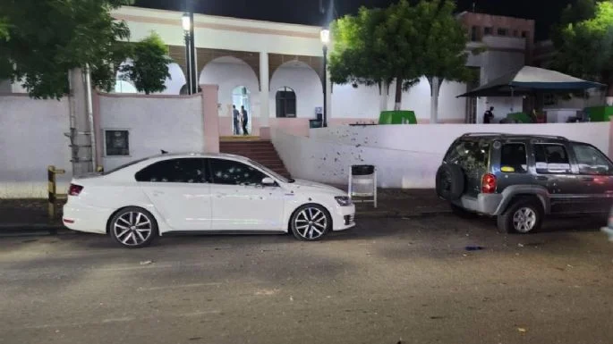 ASESINAN A TRES PERSONAS EN ATAQUE ARMADO EN HOSPITAL DE CULIACÁN