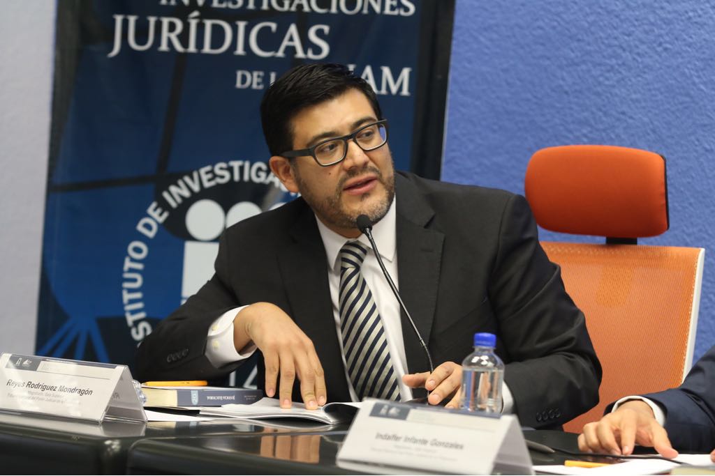 El Zancudo/Arturo Soto Munguía