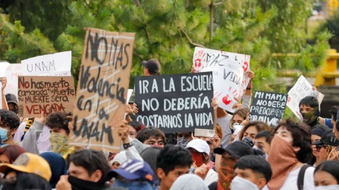 Presenta portada negra Gaceta UNAM por asesinato de alumno