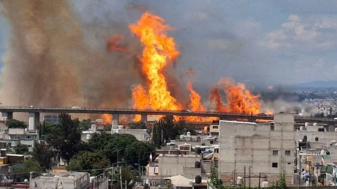 SE ELEVA A TRECE EL NÚMERO DE PERSONAS FALLECIDAS TRAS EXPLOSIÓN DE PIPA EN IZTAPALAPA