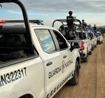 Abandonan en carretera los cuerpos de tres jóvenes