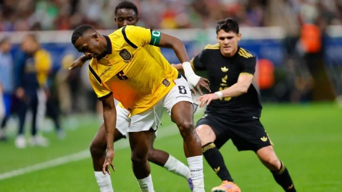 Abuchean al Tri en Guadalajara tras empate con Ecuador