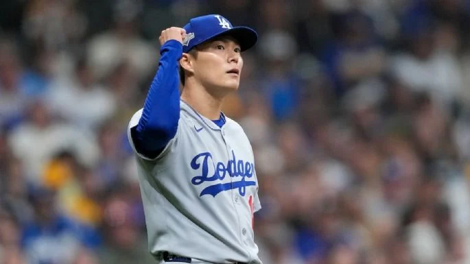 Yamamota le da la victoria a Dodgers sobre Cerveceros