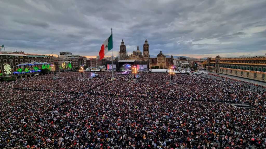 El Zancudo/Arturo Soto Munguía