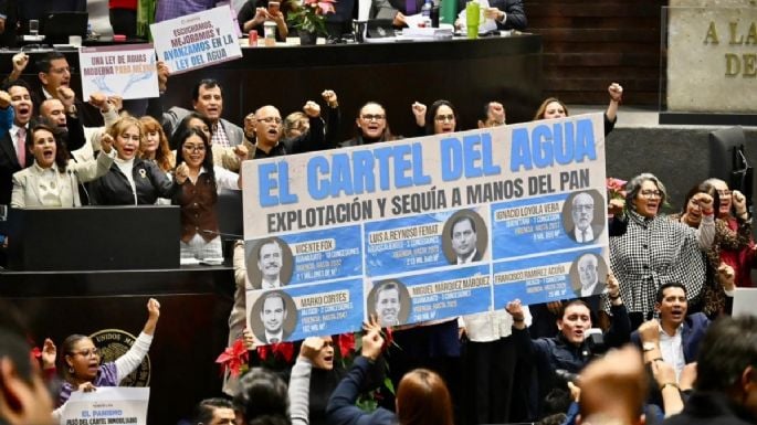 APRUEBAN DIPUTADOS LA LEY DE AGUAS NACIONALES CON PROTESTAS Y DESASEO LEGISLATIVO