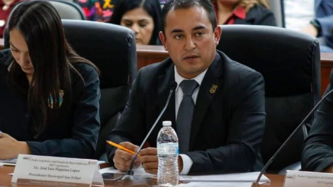 Retira EU visa a alcalde de San Felipe, BC