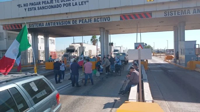 Reanudan bloqueos productores sinaloenses Reanudan bloqueos productores sinaloenses