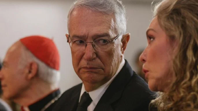 Requerirán el pago de impuestos a Salinas Pliego en enero