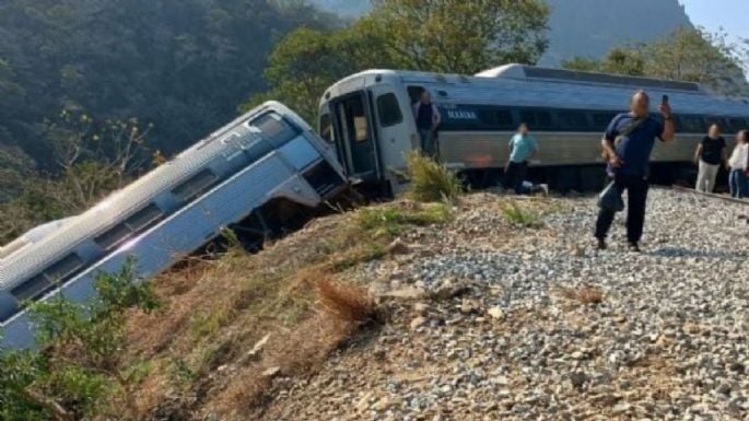 VAN TRECE PERSONAS MUERTAS Y 98 LESIONADAS POR DESCARRILAMIENTO DE TREN