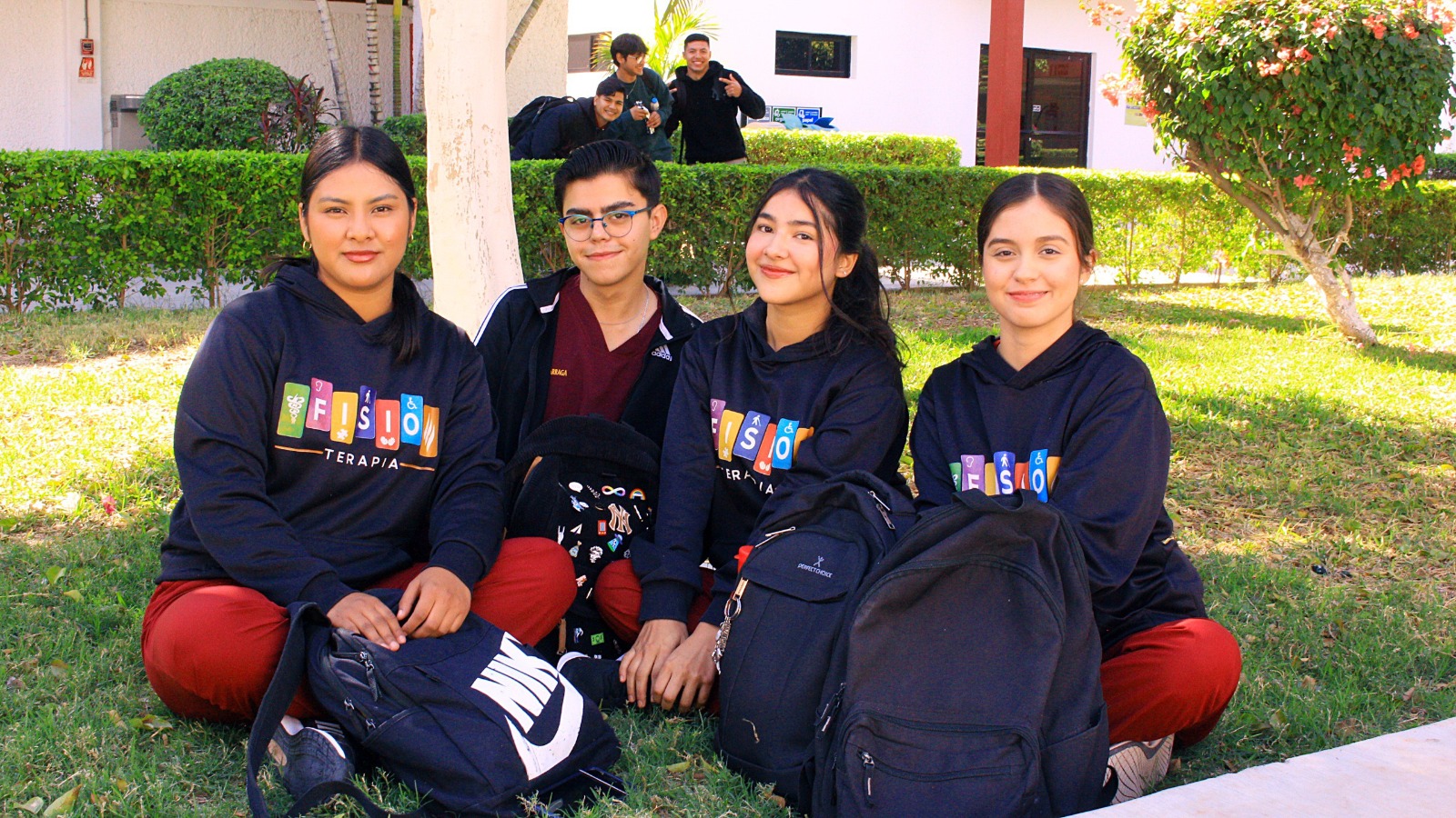 Abren proceso de reinscripciones en UES