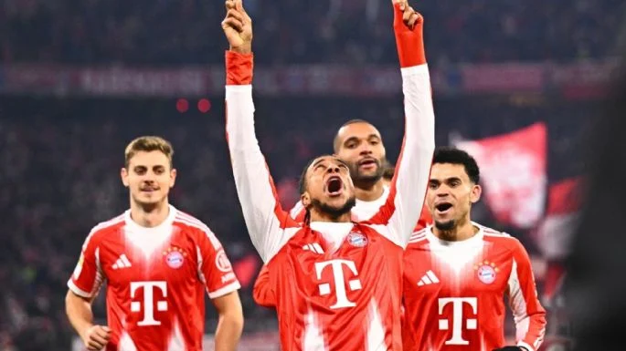 Golea Bayern Munich a Wolfsburgo y se trepa a liderato