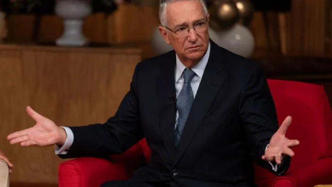 PAGA SALINAS PLIEGO SUS CRÉDITOS FISCALES AL SAT; SEGUIRÁ CONFRONTACIÓN CON EL GOBIERNO PAGA SALINAS PLIEGO SUS CRÉDITOS FISCALES AL SAT; SEGUIRÁ CONFRONTACIÓN CON EL GOBIERNO