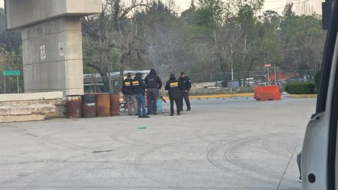 Irrumpe policía en instalaciones de la Cooperativa Cruz Azul