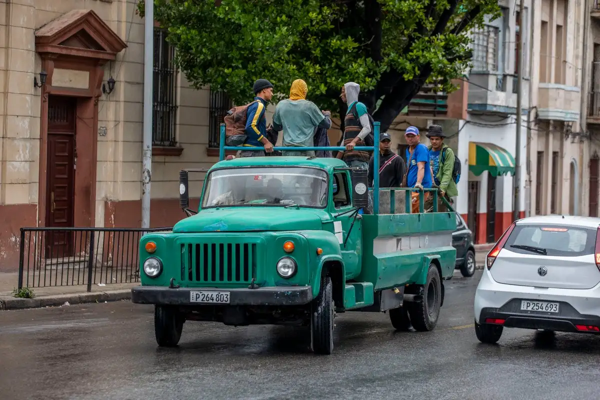 ANUNCIA SHEINBAUM ENVÍO DE AYUDA HUMANITARIA A CUBA