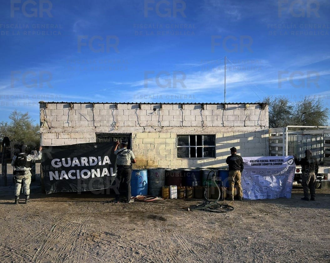 Decomisa FGR dos mil litros de huachicol en Sonoyta