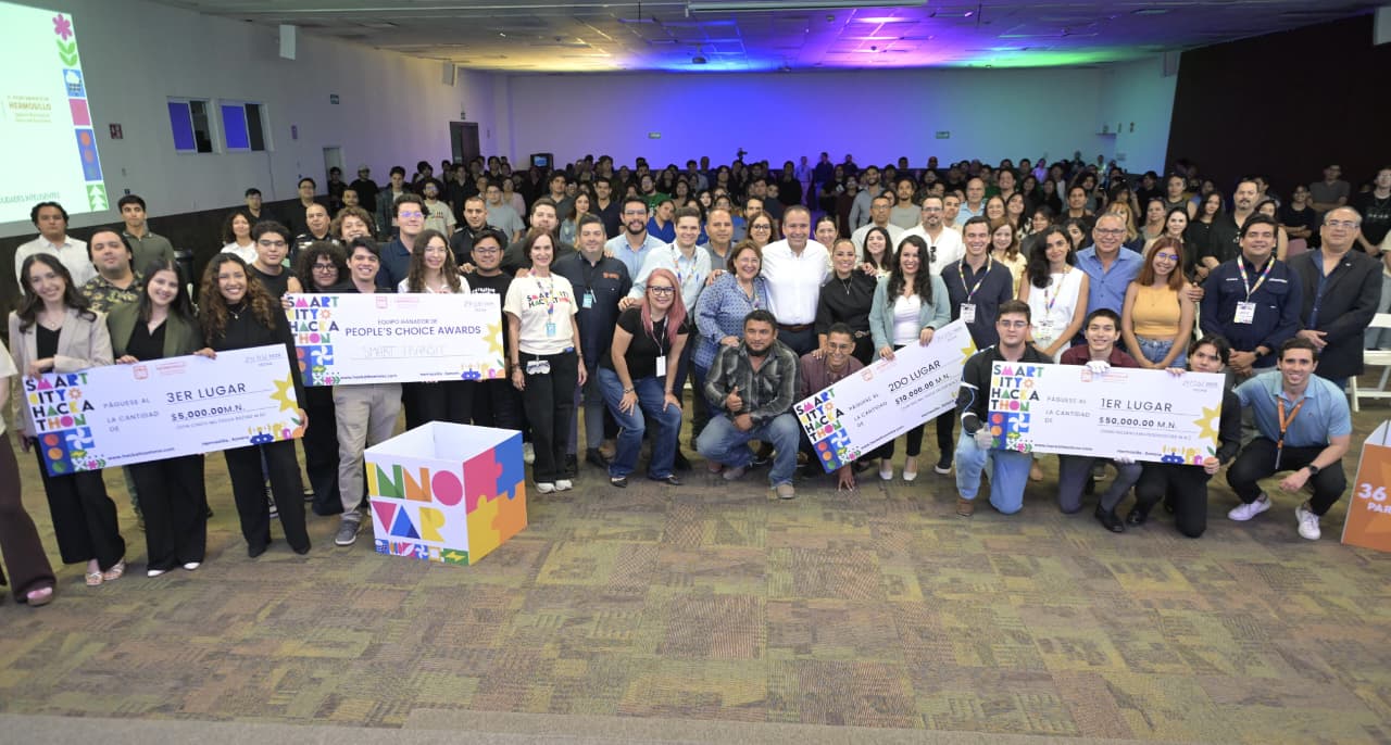 Premia Astiazarán a ganadores del Smart City Hackathon Premia Astiazarán a ganadores del Smart City Hackathon