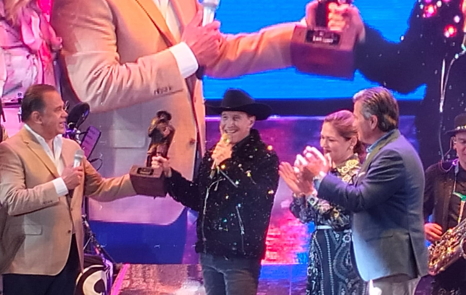 Para los de a Pie/LAP Luis Fernando Oropeza