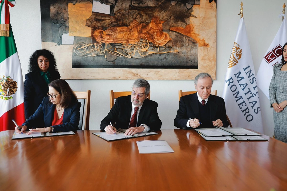 RENUNCIA JUAN RAMÓN DE LA FUENTE A LA SECRETARÍA DE RELACIONES EXTERIORES