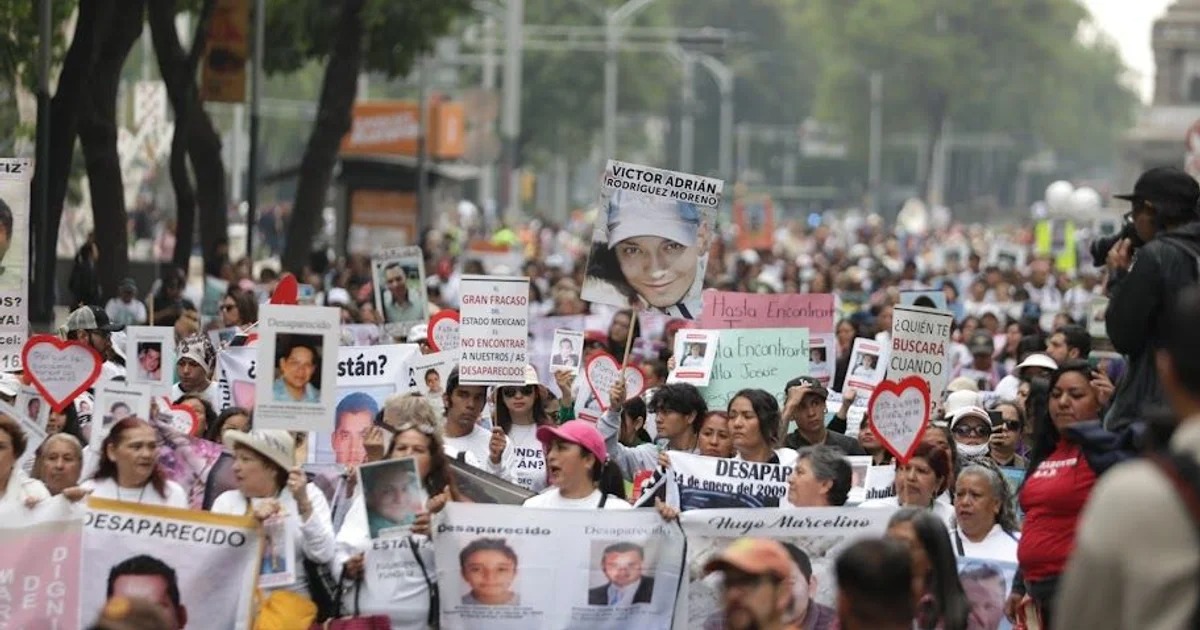 Para los de a Pie/LAP Luis Fernando Oropeza Para los de a Pie/LAP Luis Fernando Oropeza